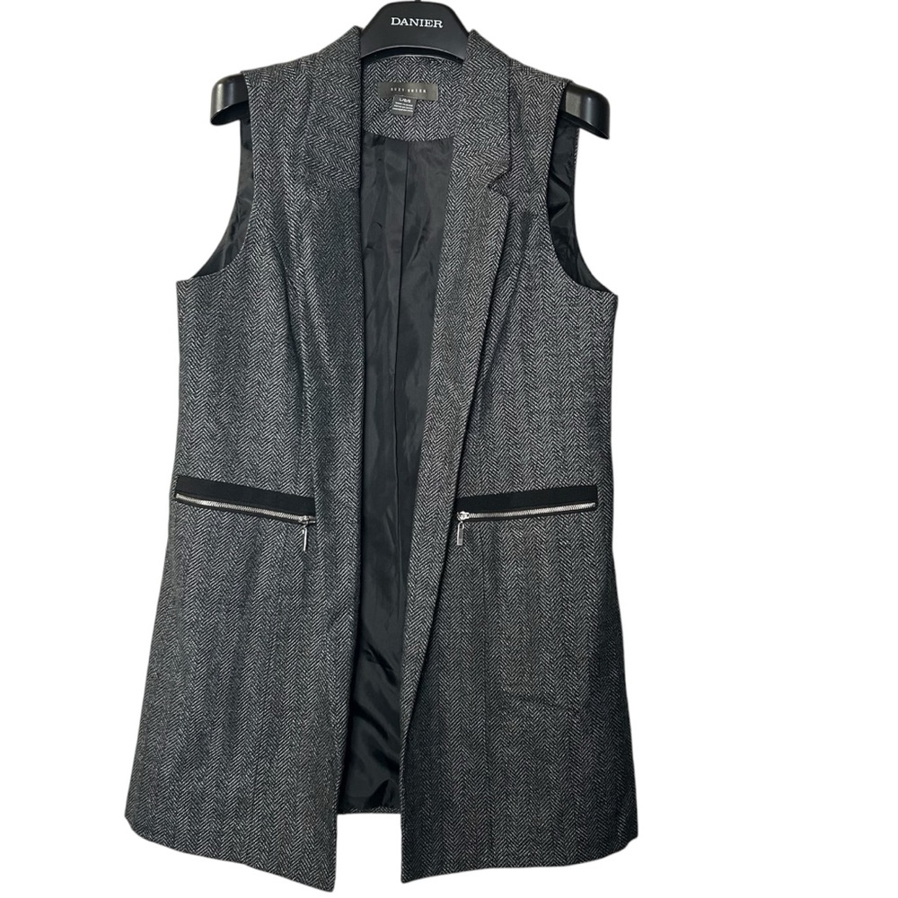 Suzy Shier women’s long vest large herringbone pattern pockets